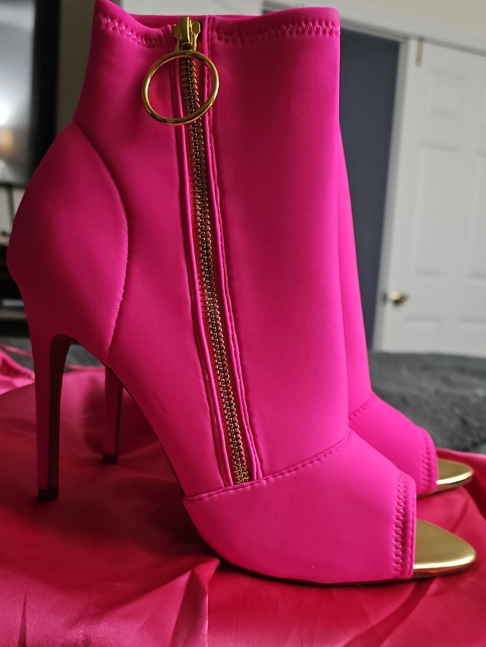 Source Unknown Hot Pink Peep-Toe Stiletto Ankle Boots with Gold Zip Ring